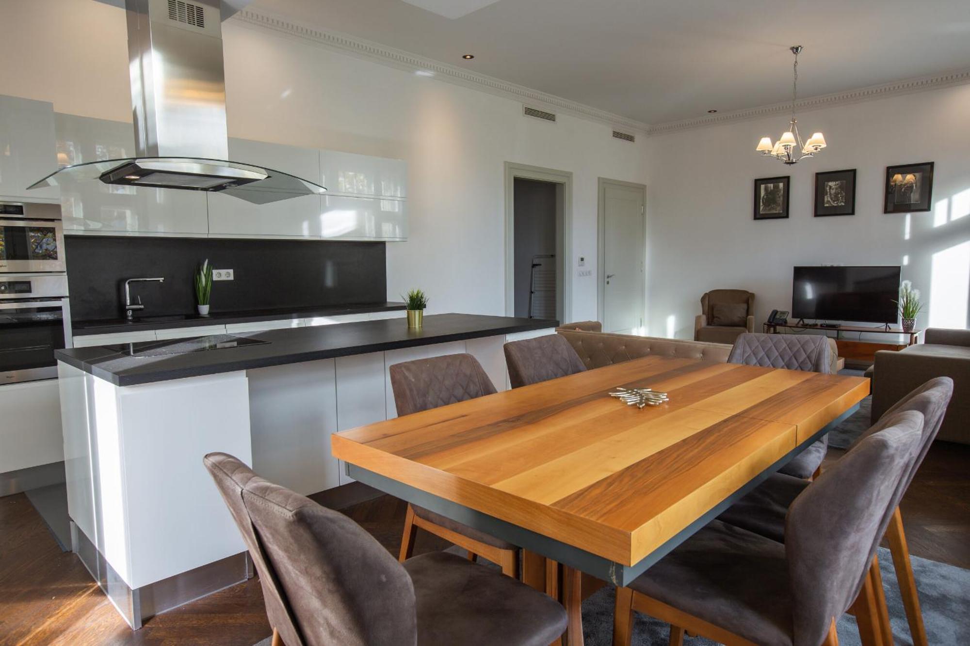 Apartment mit Terrasse