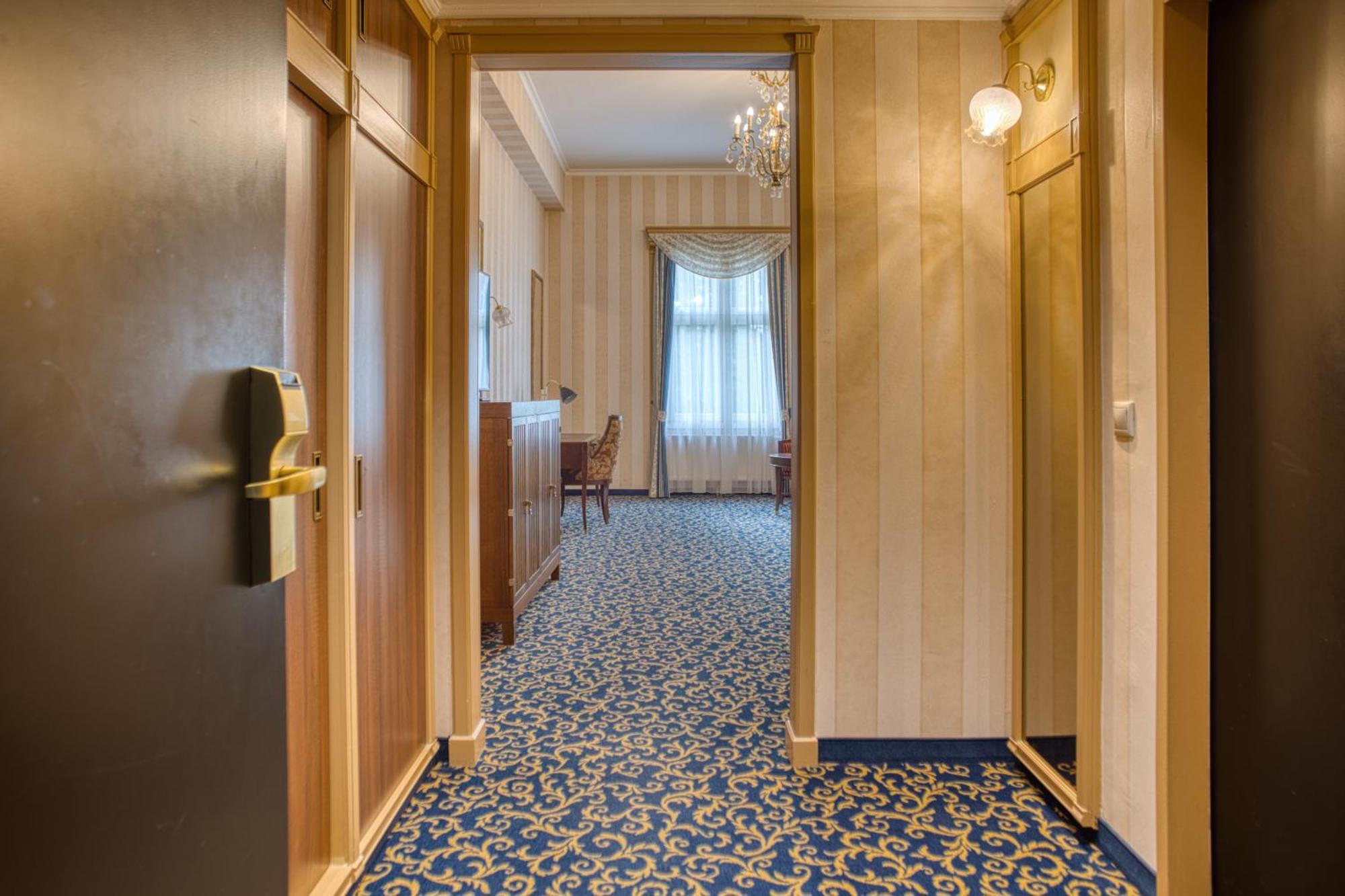 Deluxe Plus Room