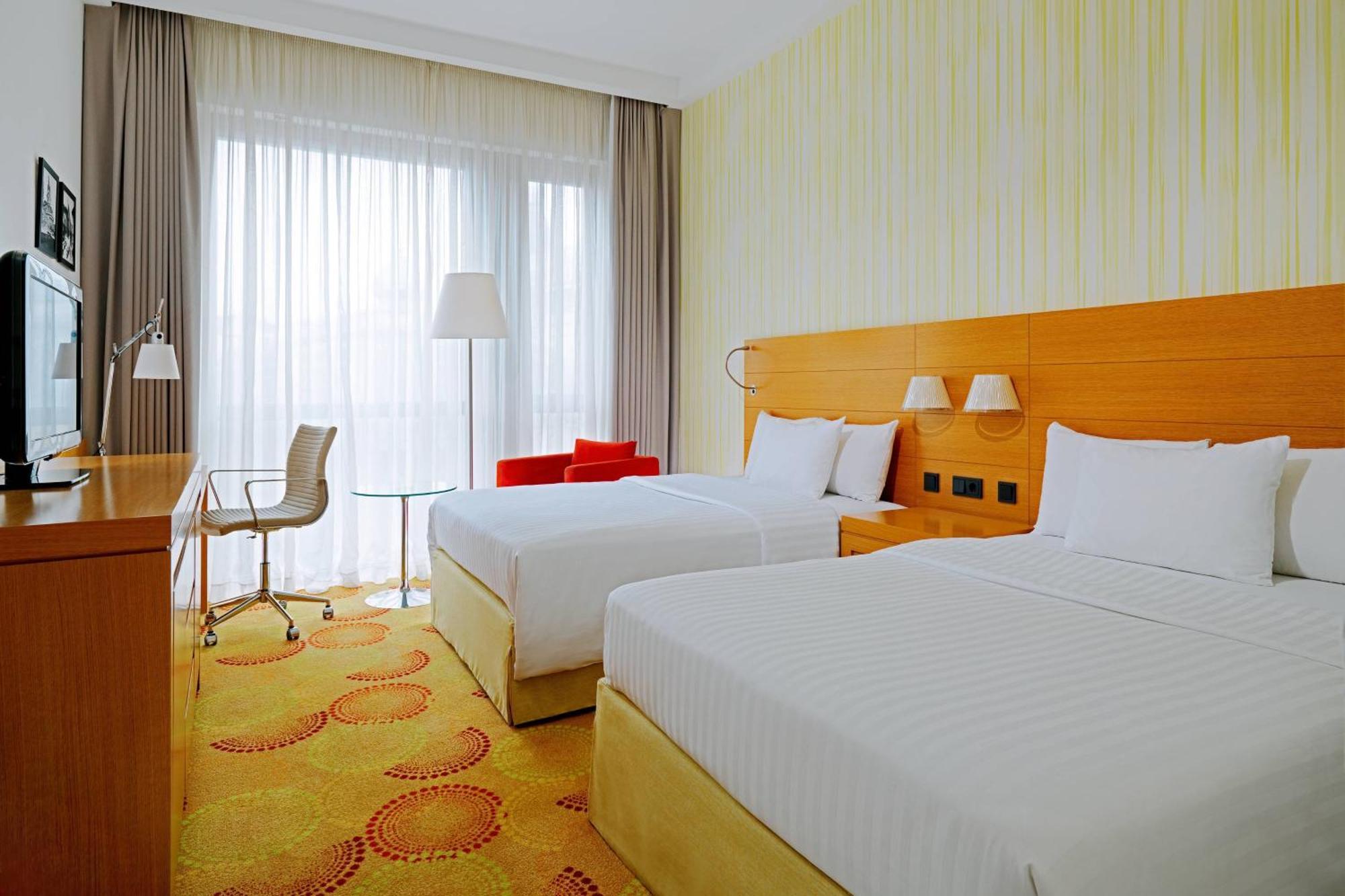 Deluxe Room with Two Double Beds,1643151053:JPEG