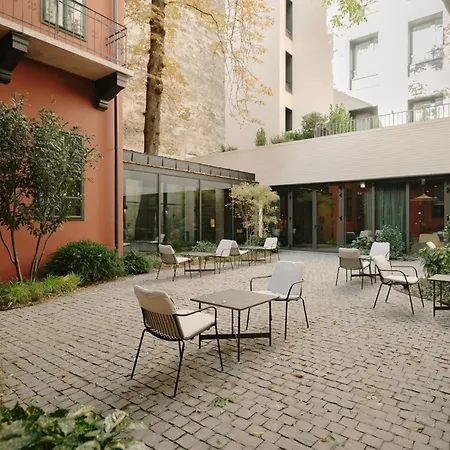 Boho Hotel Budapest - Small Luxury Hotels-2